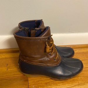 Girls size 4 Sperry duck boots